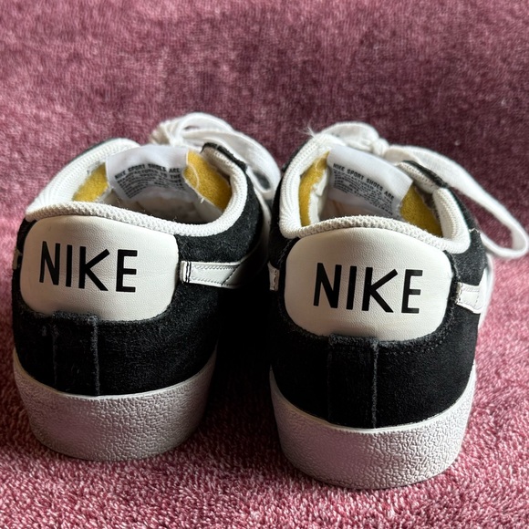 ** SOLD ** - Picture 4 of 6